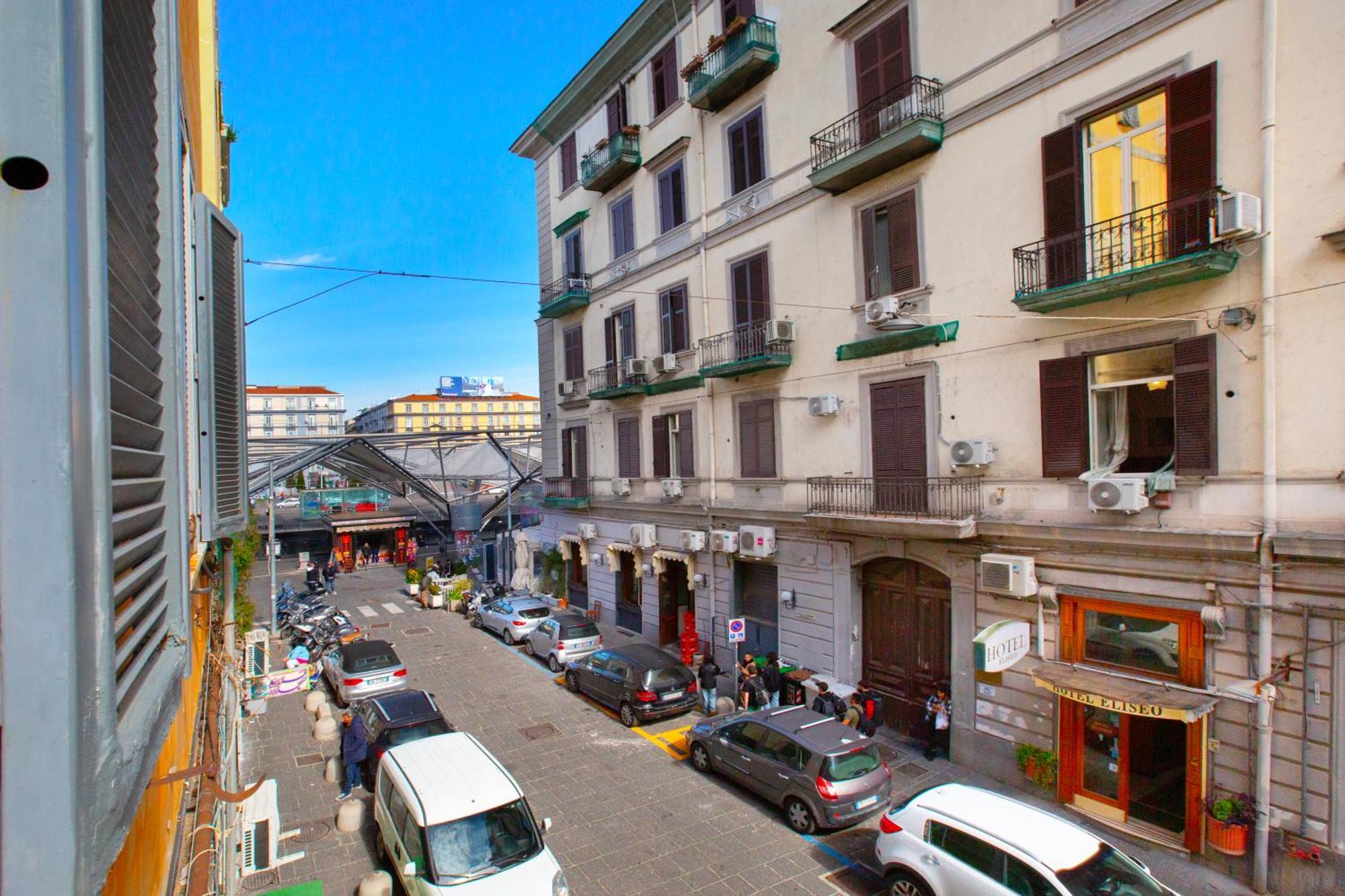Royal Rooms Station Napoli Exterior foto